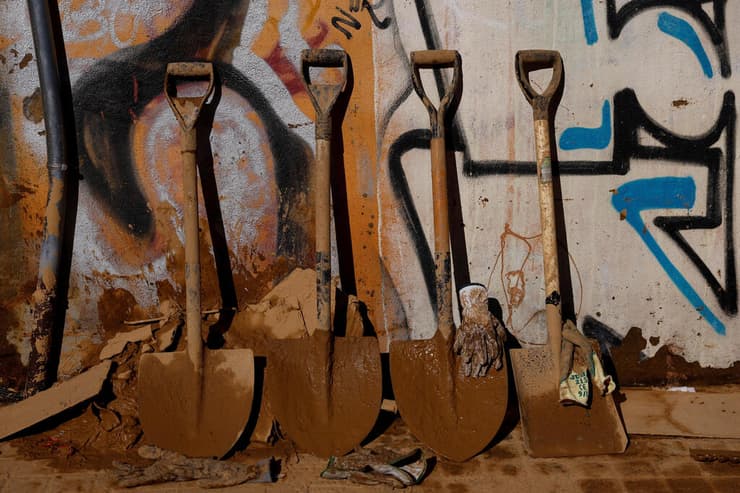 ספרד אסון שיטפון 