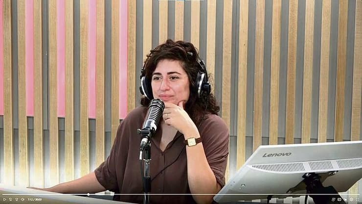 שיר ראובן בפודקאסט 'איך לעשות דברים' (צילום: באדיבות כאן 11) שיר ראובן בפודקאסט 'איך לעשות דברים'