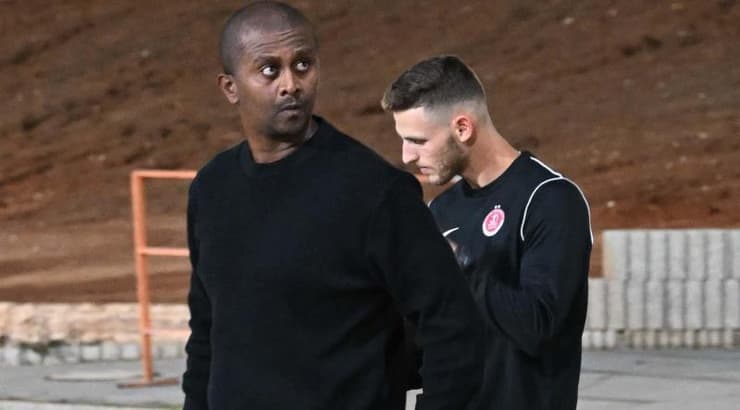 מסאי דגו (ראובן שוורץ) מסאי דגו