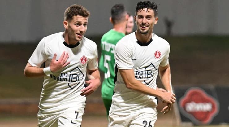 רוי קורין ולירן רוטמן חוגגים (ראובן שוורץ) רוי קורין ולירן רוטמן חוגגים