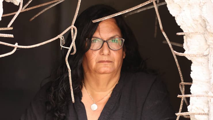 רחלי בנאקוט. "כל הזמן קיבלתי דיווחים. יש לי הקלטות של נקודות הדיווח, מי נרצח, איפה ומתי" (צילום: גדי קבלו) רחלי בנאקוט, הקמב"צית של קיבוץ בארי