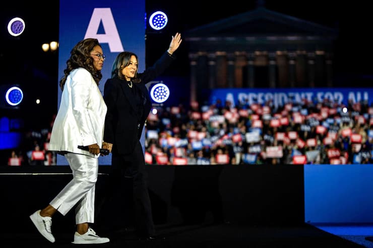 קמלה האריס עצרת פילדלפיה פנסילבניה בחירות ארה"ב