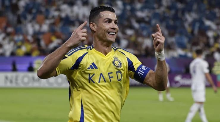 כריסטיאנו רונאלדו חוגג