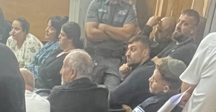 מחוזי לוד - הארכת מעצרם של חשודים בפרשיית סחר בנשים