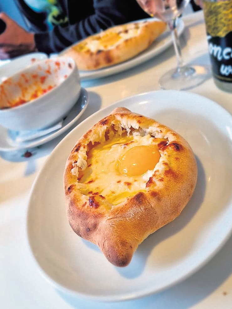 מנת הדגל הגיאורגית: חצ'פורי