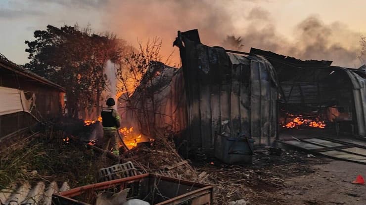 פגיעת רקטה במושב אביבים בעקבות מטח רקטות מלבנון