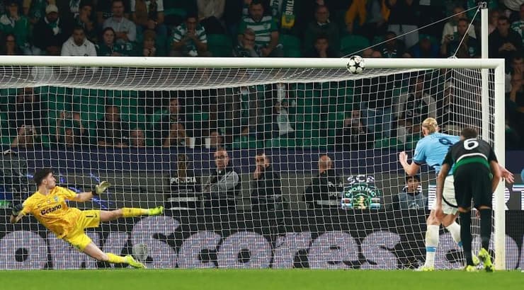 הפנדל של ארלינג הולאנד במשקוף