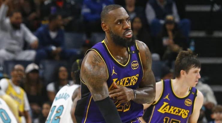 לברון ג'יימס