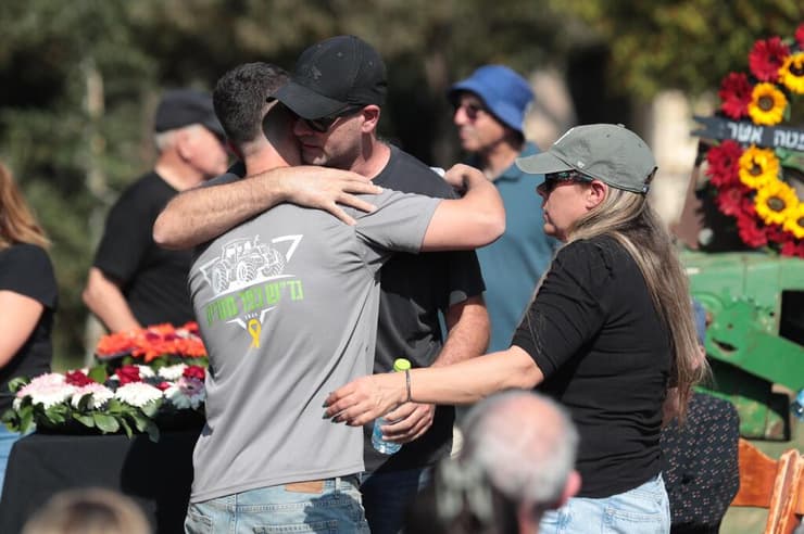 טקס הספדים לסיון שדה