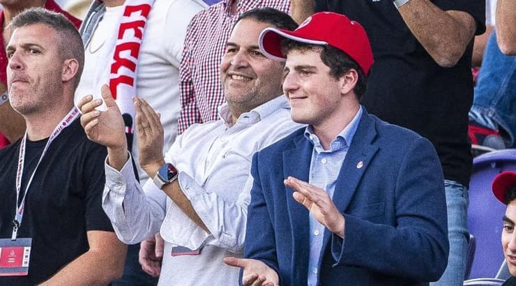 אדמונד ומואיז ספרא מאושרים