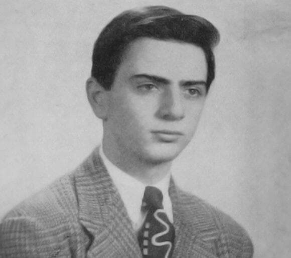 סקרנות שאינה יודעת שובע. תלמיד התיכון קרל סייגן, 1951 (צילום: ויקיפדיה, נחלת הכלל) סקרנות שאינה יודעת שובע. תלמיד התיכון קרל סייגן, 1951