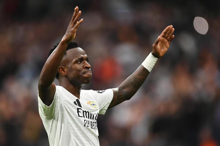 ארבעה שערים מאז הדרמה בכדור הזהב. ויניסיוס (צילום: Denis Doyle/Getty Images) ויניסיוס