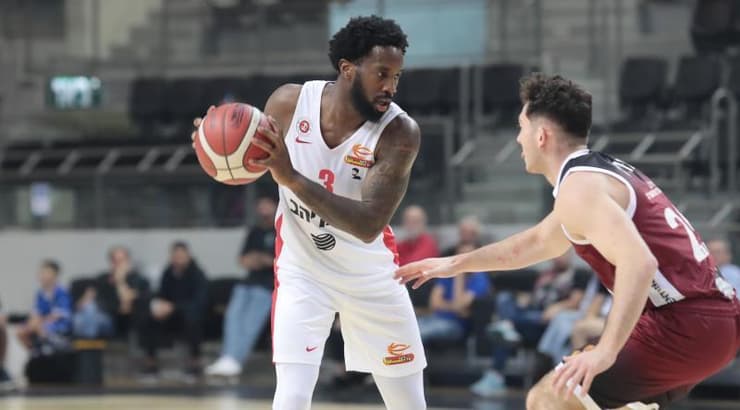 קאדין קרינגטון