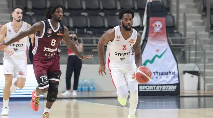 קאדין קרינגטון רץ