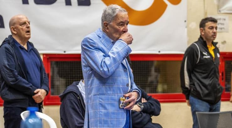 שמעון מזרחי (רועי כפיר) שמעון מזרחי