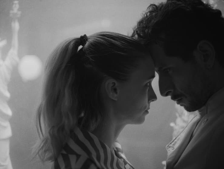 נוגעת בכמה ז'אנרים. מתוך "לה קוצ'ינה" (צילום: באדיבות קולנוע לב) מתוך "לה קוצ'ינה"