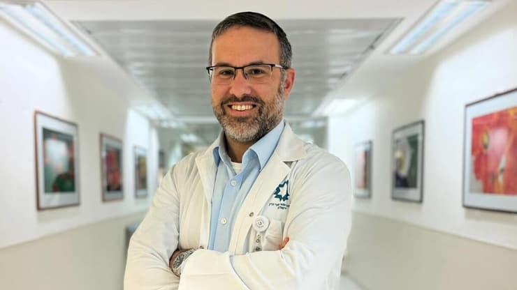 ד"ר מייקל טייצ'ר (צילום: שערי צדק) ד"ר מייקל טייצר