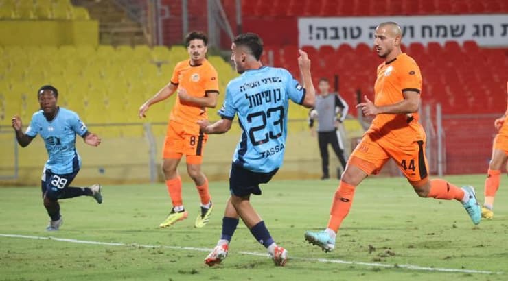 זיו בן שימול כובש (אופיר מגדל) זיו בן שימול כובש