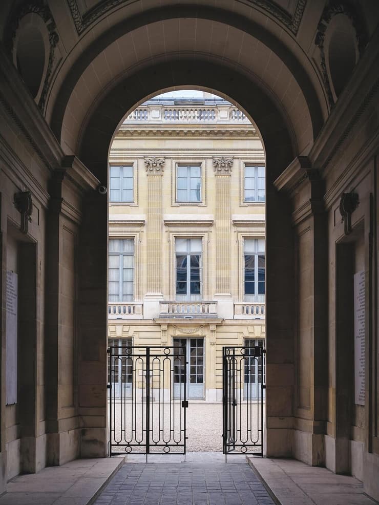 מבט מבחוץ על מוזיאון ניסים דה קמונדו