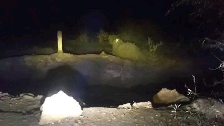 משרד ההגנה הסורי פרסם כי ישראל תקפ אווירית גשרים בנהר האורונטס ובכבישים בגבול סוריה - לבנון באזור אל-קוסייר