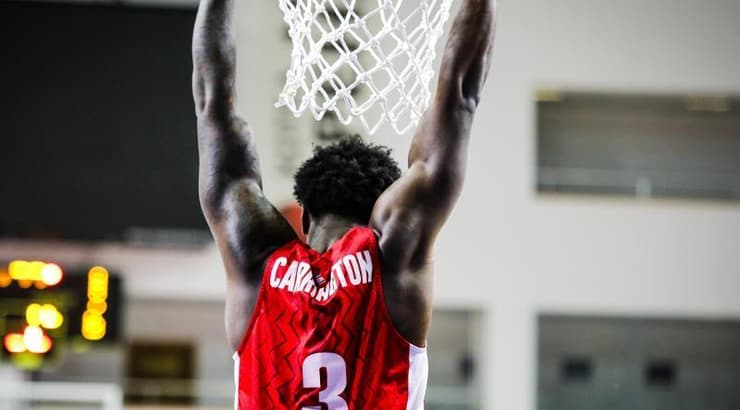 קרינגטון נתלה על הטבעת (הפועל י-ם) קרינגטון נתלה על הטבעת