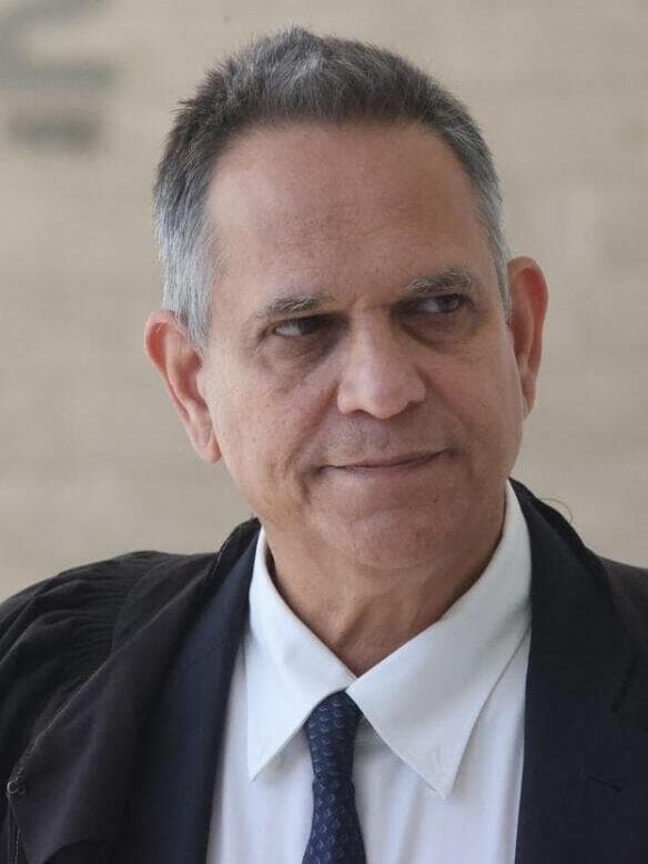 מיכה פטמן עו״ד של הנגד איש המודיעין בבית המשפט המחוזי בלוד