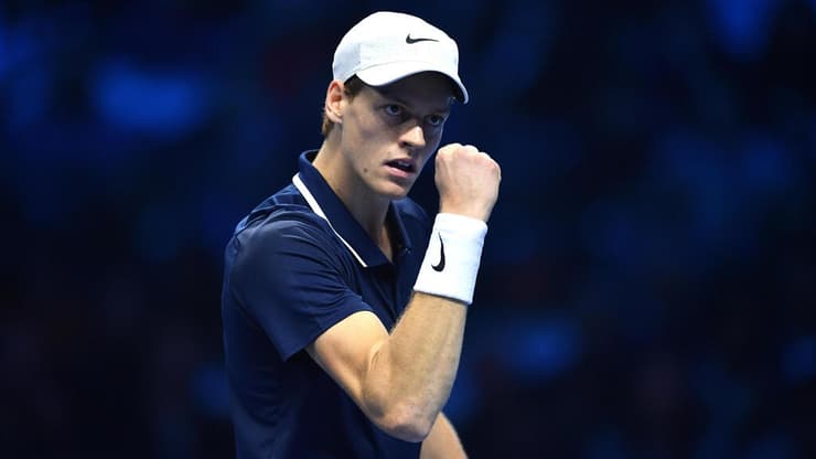 בדרך לעוד תואר? סינר (צילום: Valerio Pennicino/Getty Images) סינר