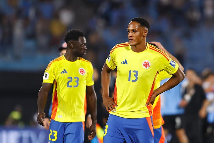 מינה ושחקני קולומביה בהלם