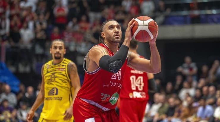 איש ויינרייט (רועי כפיר) איש ויינרייט