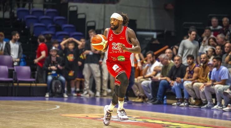 פטריק בברלי (רועי כפיר) פטריק בברלי