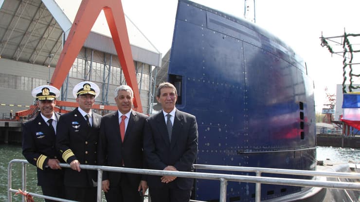 השקת צוללת "דולפין" שקיבל צה"ל ב-2012