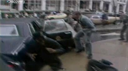 ניסיון ההתנקשות ברייגן ב-1981, ביציאה מאותו מלון. הקליע ניתז מהלימוזינה