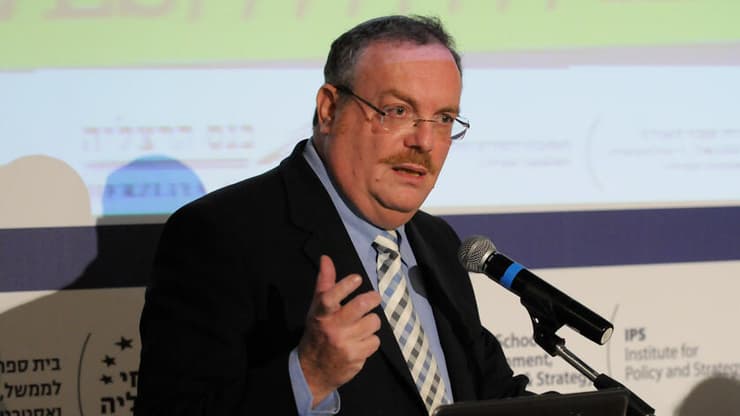 "נבקש שהממשלה תידרש לעניין בישיבה הקרובה". הנציב הנוכחי הרשקוביץ