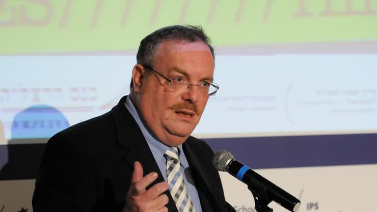 הנציב הנוכחי, פרופ' דניאל הרשקוביץ. כהונתו תוארך בינתיים?