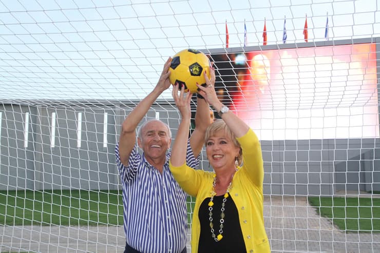 עם כוכב מכבי נתניה לשעבר מוטל'ה שפיגלר