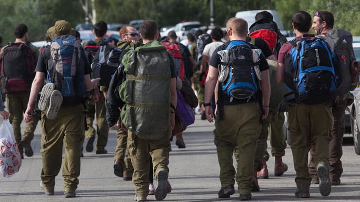 "צריך לבדוק איך אפשר לתגמל אותנו". ארכיון
