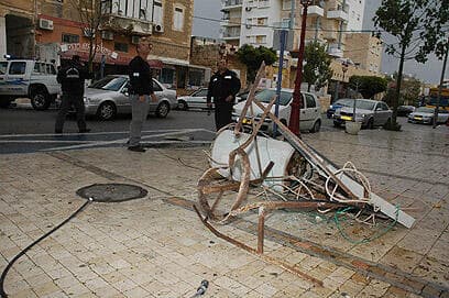 דוד שמש שקרס. ארכיון