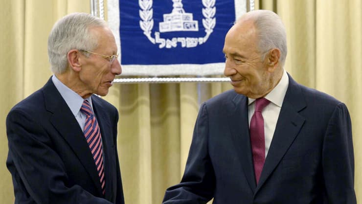 יחד עם שמעון פרס ז"ל (צילום: מארק ניימן, לע"מ) יחד עם שמעון פרס ז"ל