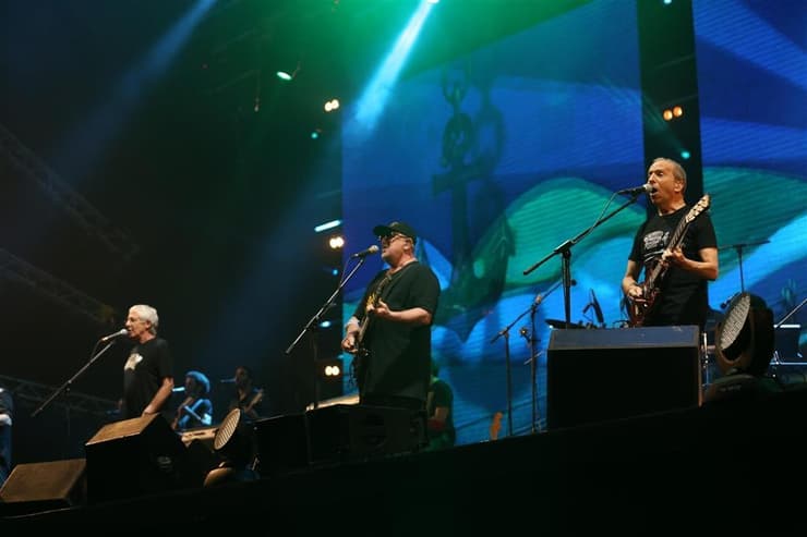 עוד איחוד של כוורת בדרך?