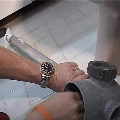 יוזמה פרטית לתיקון עלולה להסתיים במפח נפש (צילום: רותם פלדנר) יוזמה פרטית לתיקון עלולה להסתיים במפח נפש