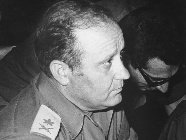 יצחק חופי. דרש לקבל תגבורת לרמת הגולן ב-73'