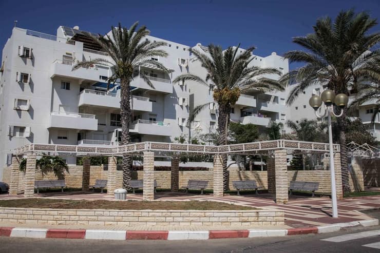 נהריה