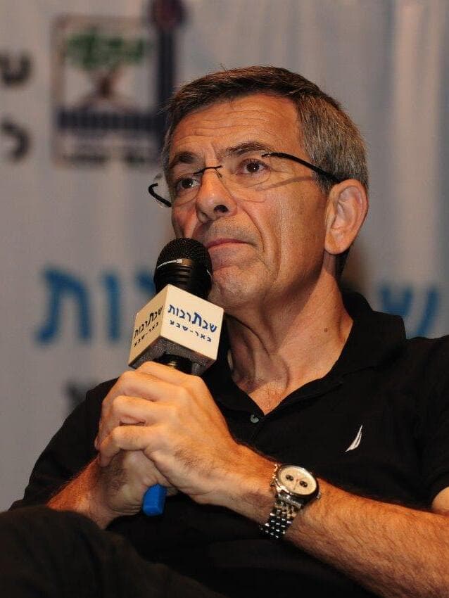 עידו נחושתן