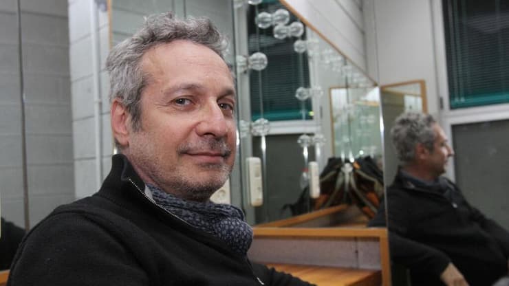 שמואל וילוז'ני (71) סובל מתסמיני פרקינסוניזם