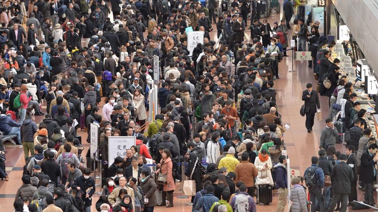 אולם הנוסעים בשדה התעופה האנדה