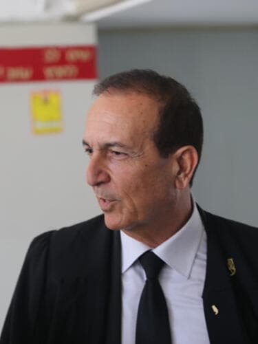 סנגורו של החשוד, עו"ד אלי כהן