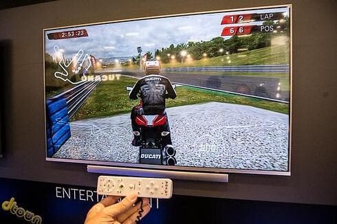 איכות התמונה תלויה בכבלים (צילום: ליאור קורן, dtown) איכות התמונה תלויה בכבלים