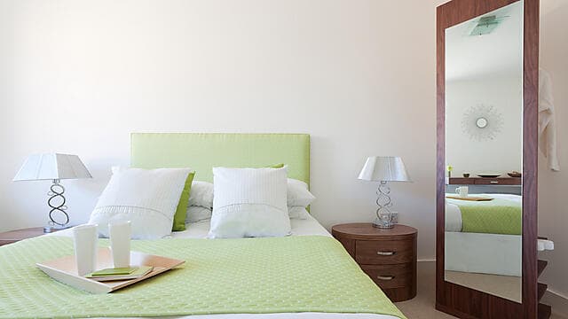 מראה לא שיגרתית