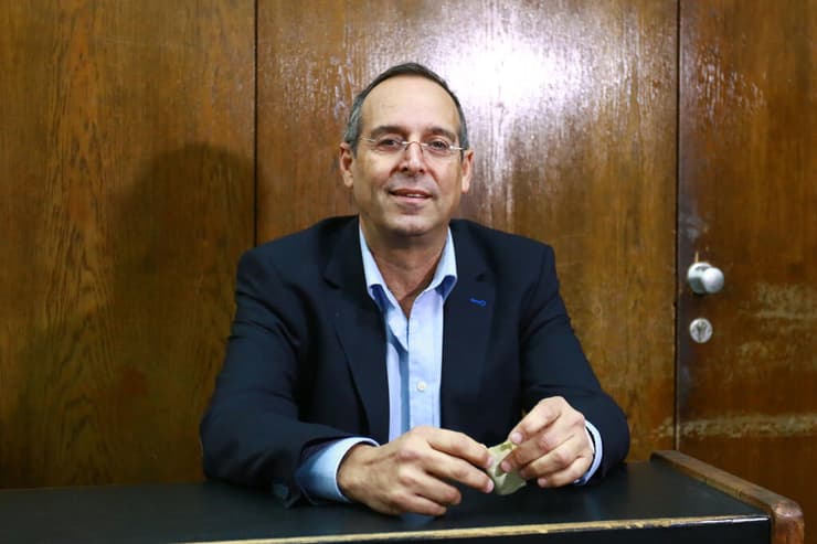 ראש עיריית רמת-השרון, יצחק רוכברגר. חזר בו אחרי פרסום הכתבה