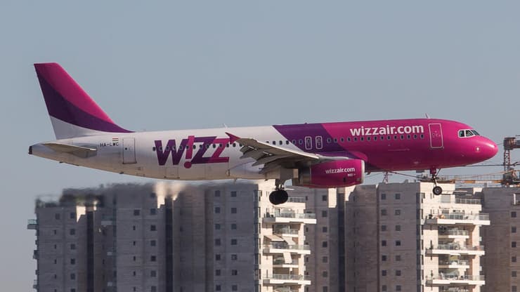 "תיפגש עם מנכ"ל חברת וויז אייר" (צילום: זהר עזר) "תיפגש עם מנכ"ל חברת וויז אייר"